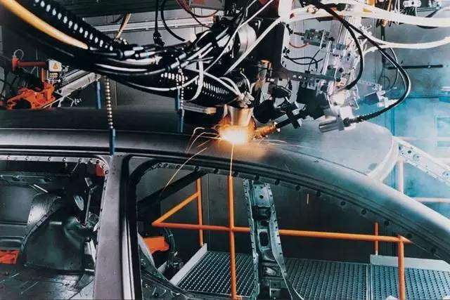钣金加工中的激光焊接到底是什么？-新利手机入口官网-新利(中国)